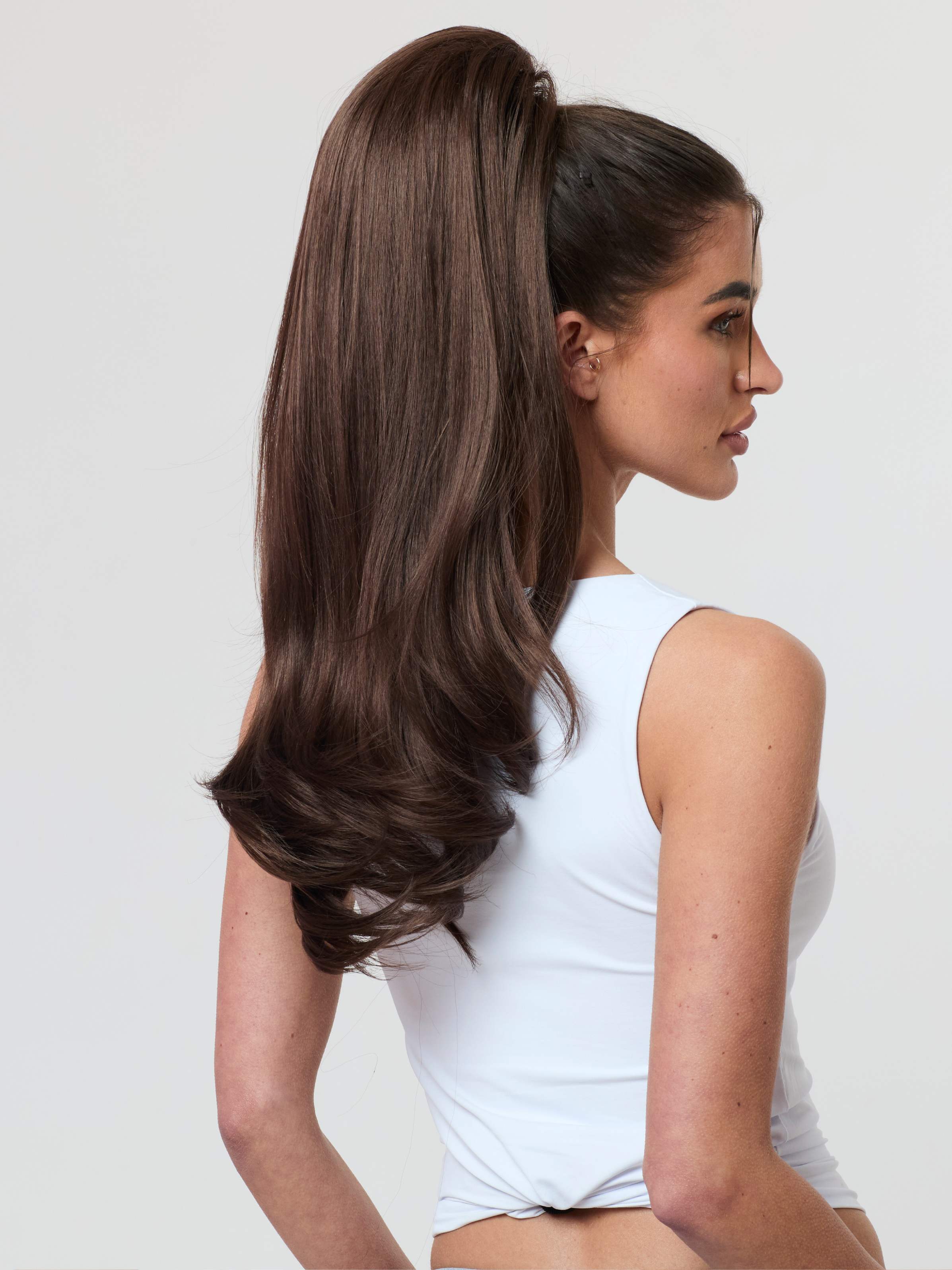 22" Bouncy Blow Out Ponytail - Image 5