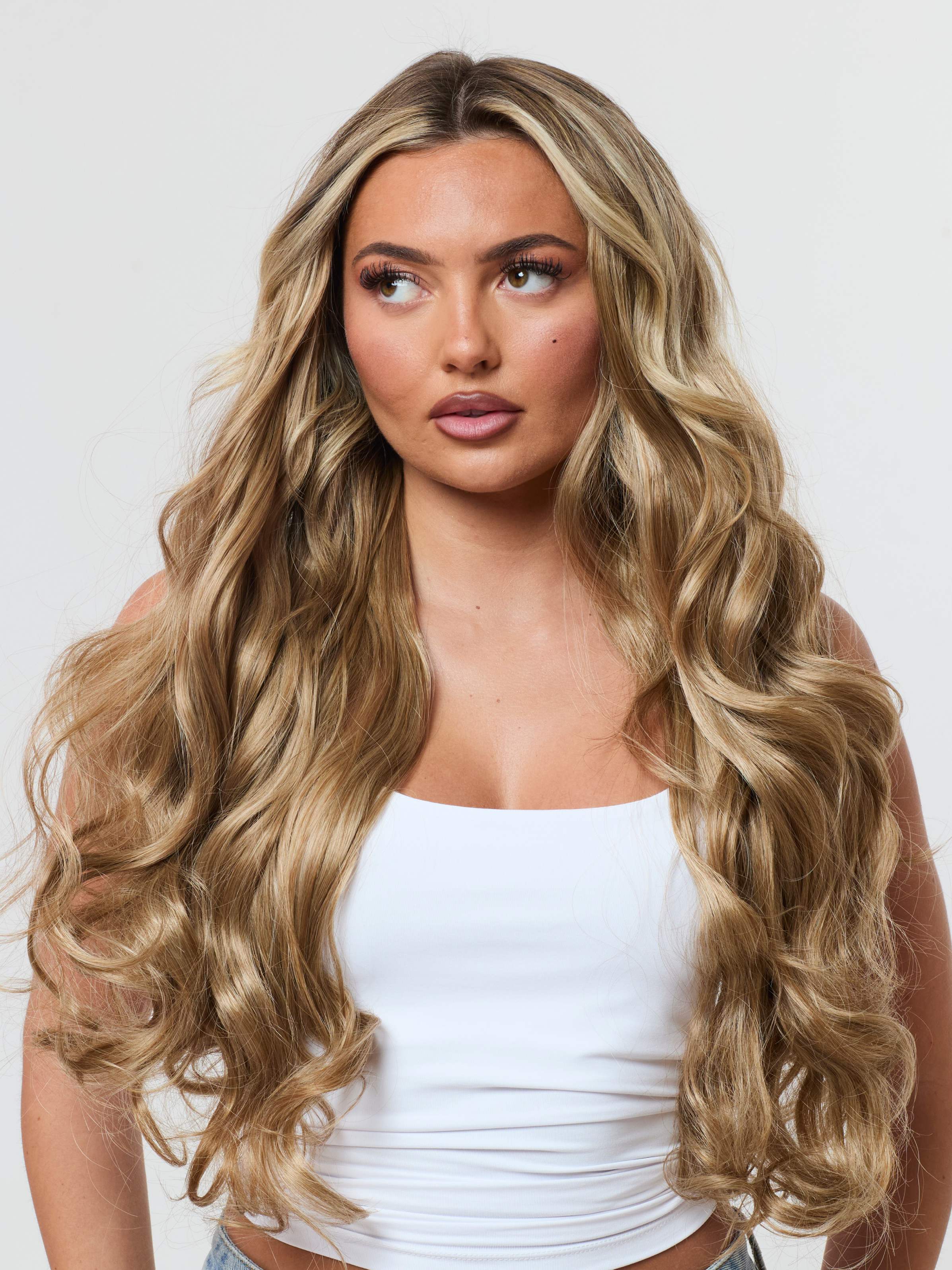Deluxe 20" Curly Clip-In Hair Extensions - Image 3